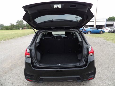 Used 2024 Mitsubishi Outlander Sport ES AWD/4WD image 9