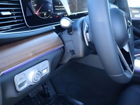 New 2026 Mercedes-Benz GLE 350 4MATIC image 36