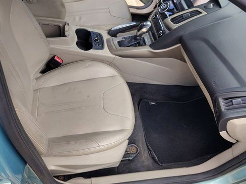Used 2012 Ford Focus SEL FWD image 9