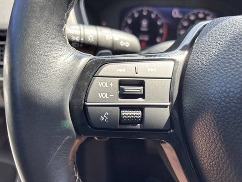 Used 2022 Honda Civic Touring image 26