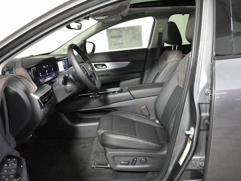 New 2026 Nissan Murano Platinum w/ Cargo Package AWD/4WD image 11