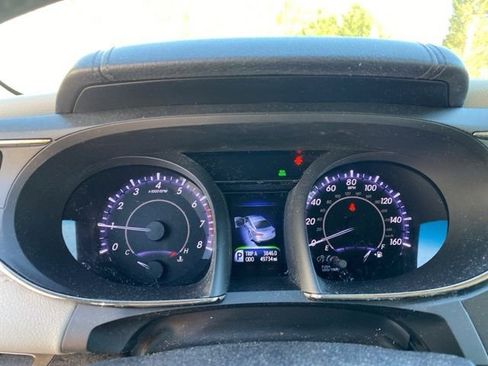 Used 2015 Toyota Avalon XLE image 17