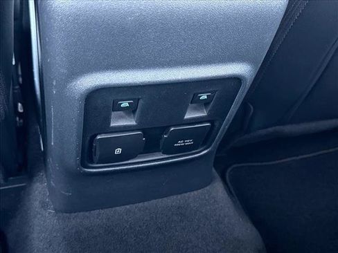 Used 2023 Ford Bronco Wildtrak AWD/4WD image 19