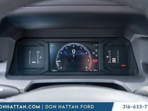 Used 2025 Toyota Tacoma SR5 w/ SR5 Upgrade Package AWD/4WD image 7