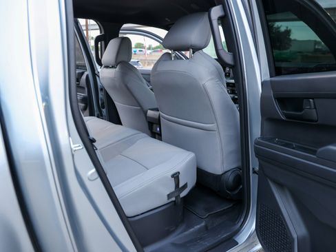 Certified 2025 Toyota Tacoma SR5 image 40