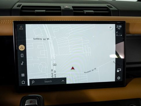 Used 2023 Land Rover Defender 110 X image 15