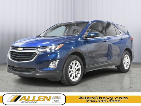 Used 2020 Chevrolet Equinox LT w/ Driver Convenience Package FWD image 1