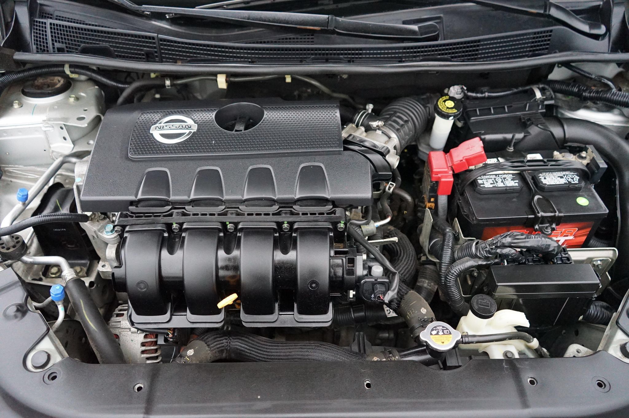 Used 2014 Nissan Sentra SL w/ Premium Package FWD image 9