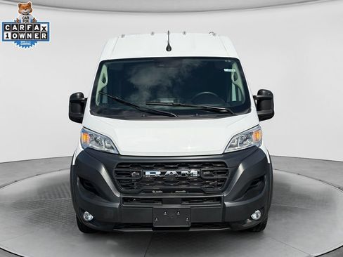 Used 2026 RAM ProMaster 2500 w/ Convenience Group FWD image 8