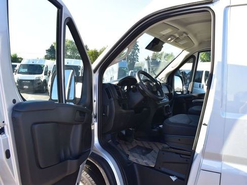 New 2026 RAM ProMaster 2500 w/ Convenience Group image 12