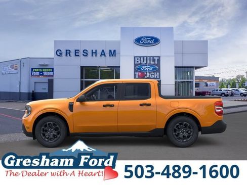 New 2026 Ford Maverick XLT w/ Equipment Group 301A AWD/4WD image 3