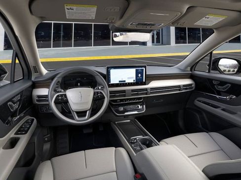 New 2025 Lincoln Corsair Grand Touring w/ Equipment Group 301A image 9