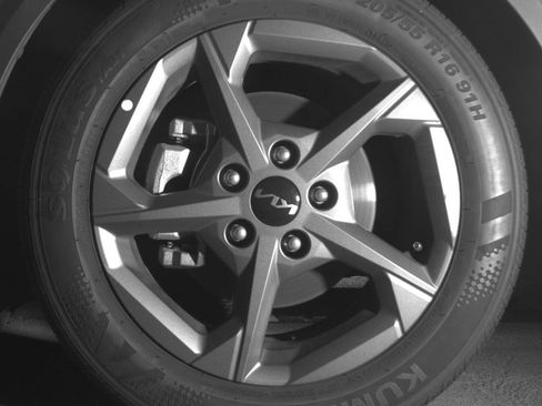 Used 2025 Kia K4 LXS image 12