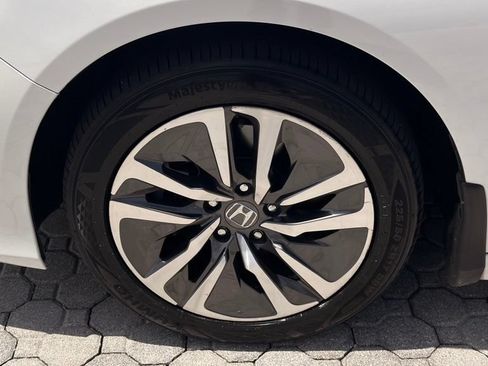 Used 2021 Honda Accord EX-L image 19