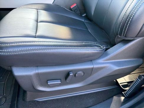 Certified 2020 Ford F350 Lariat w/ Chrome Package AWD/4WD image 27