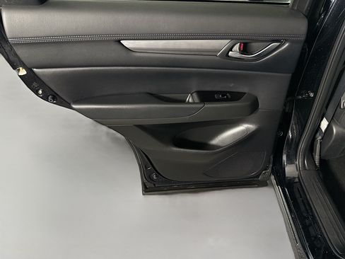 Used 2020 MAZDA CX-5 Touring FWD image 26