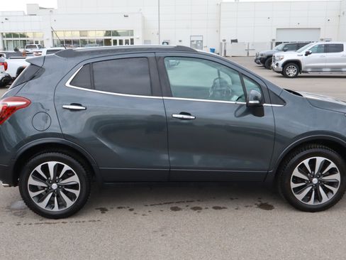 Used 2017 Buick Encore Essence AWD/4WD image 8