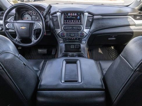 Used 2018 Chevrolet Tahoe LT image 21