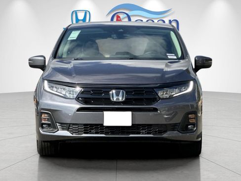 New 2026 Honda Odyssey Touring image 8