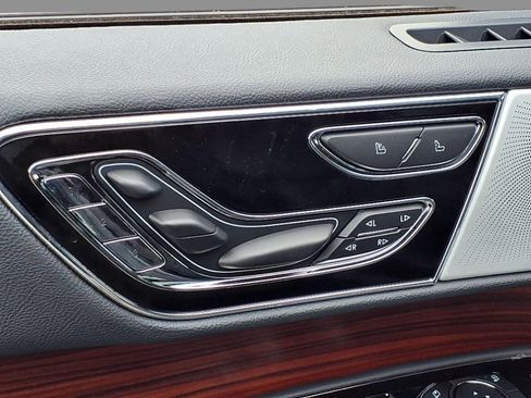 Used 2024 Lincoln Navigator L Reserve image 22