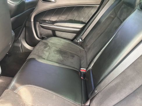 Used 2019 Dodge Charger Scat Pack w/ Dynamics Package RWD image 41