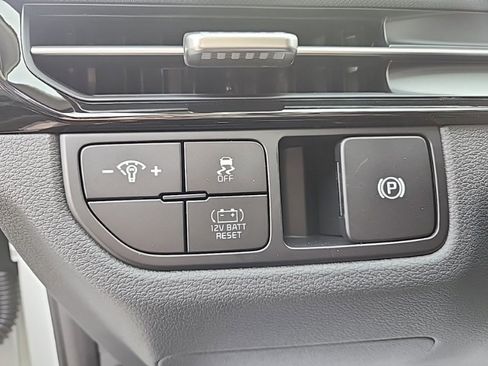 New 2026 Kia Sportage S image 26