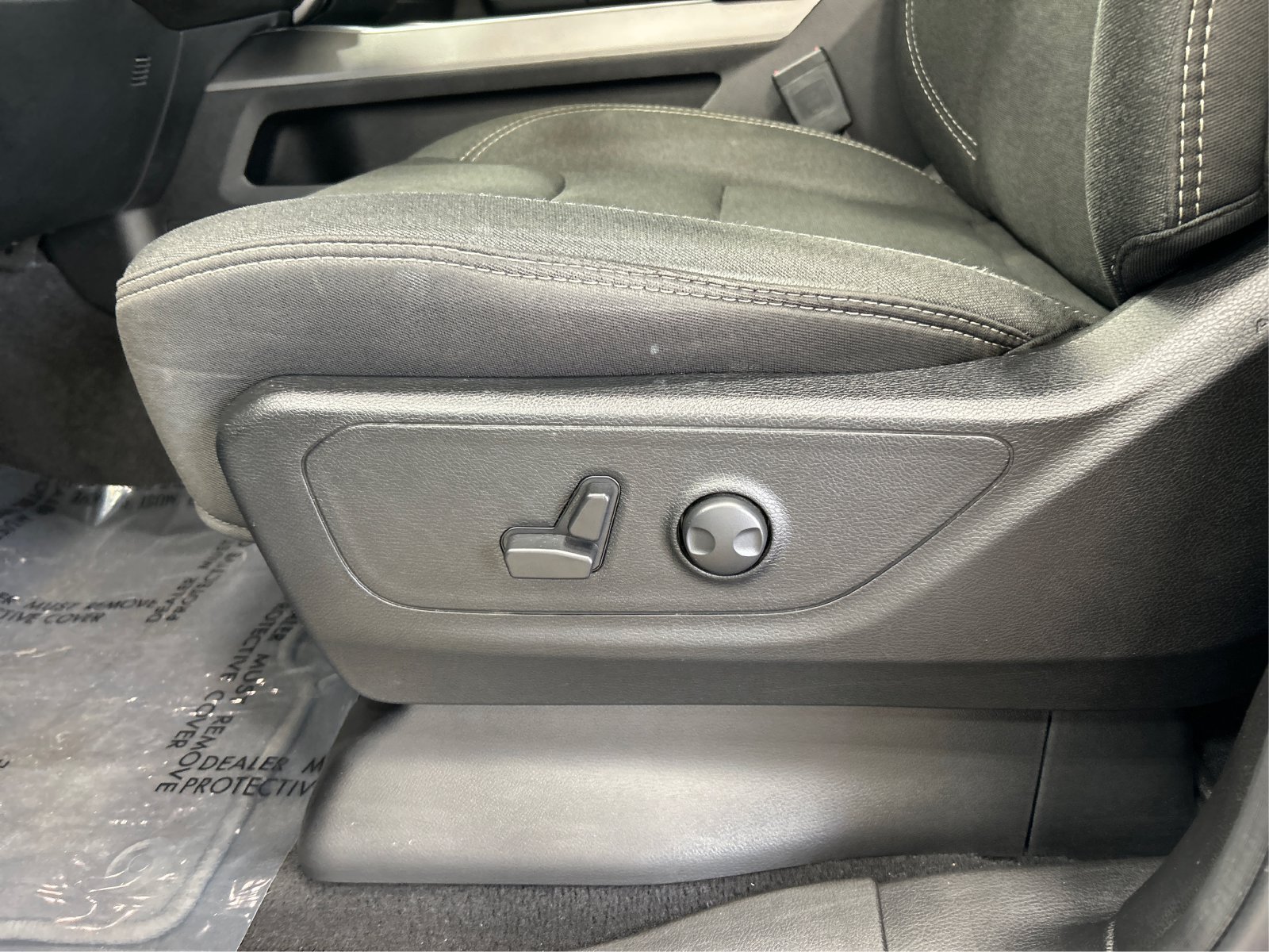 Used 2025 RAM 1500 Big Horn AWD/4WD image 17