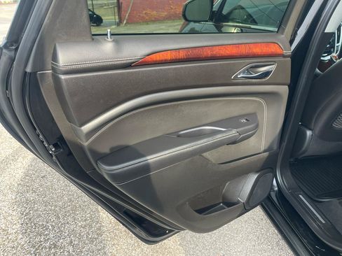 Used 2014 Cadillac SRX Luxury AWD/4WD image 23