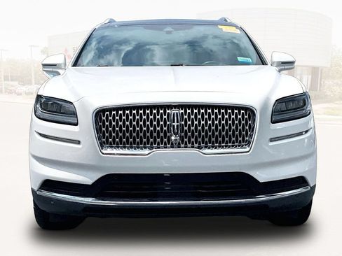 Used 2022 Lincoln Nautilus Reserve w/ Equipment Group 201A AWD/4WD image 2