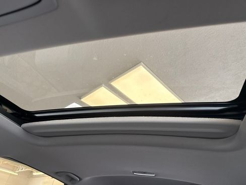Used 2019 Honda CR-V Touring image 24