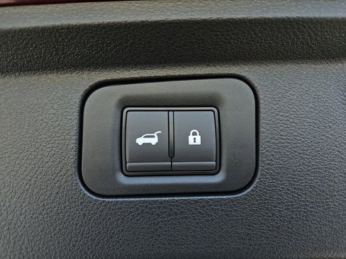New 2026 Nissan Armada SL w/ Captain's Chari Seat Package RWD image 6