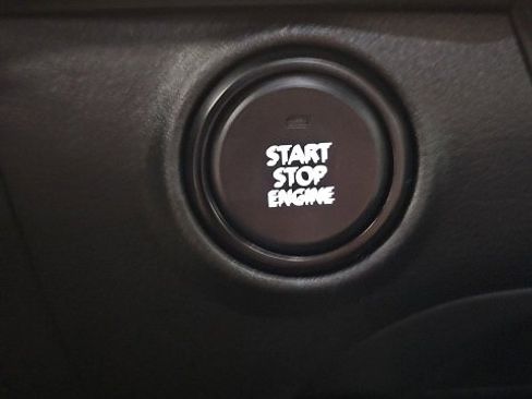 Used 2025 MAZDA MAZDA3 s image 23