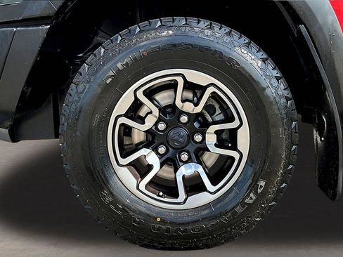 Used 2017 RAM 1500 Rebel w/ Luxury Group image 35