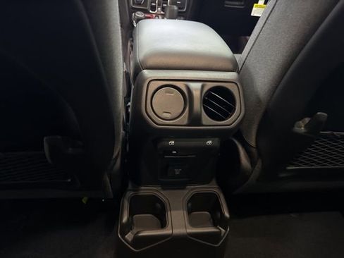 New 2026 Jeep Gladiator Rubicon image 8