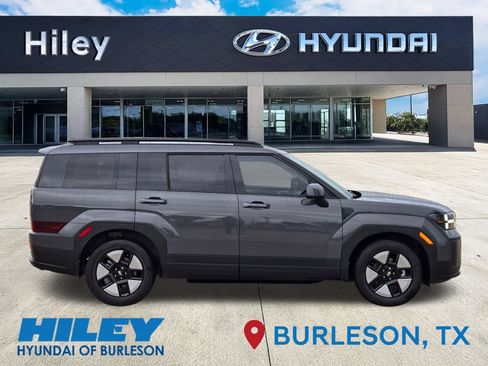 Certified 2025 Hyundai Santa Fe SEL AWD/4WD image 3