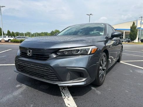 Used 2024 Honda Civic EX image 2