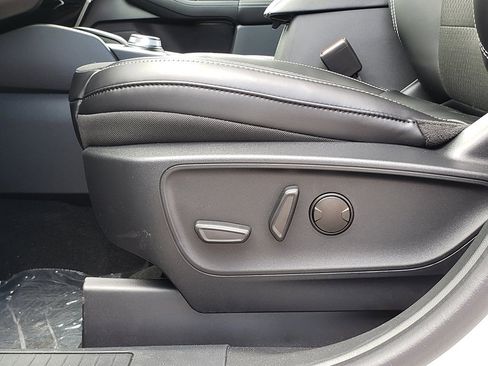 New 2024 Ford Escape Base image 27