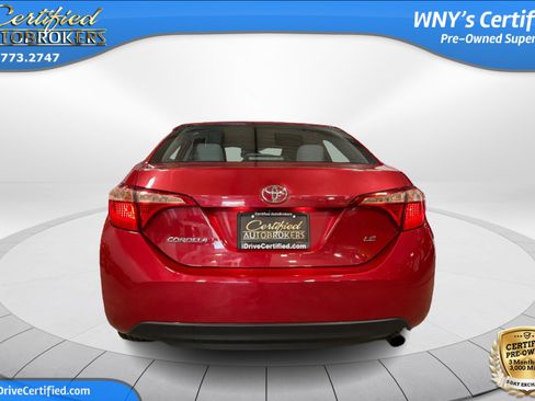 Used 2018 Toyota Corolla LE FWD image 7