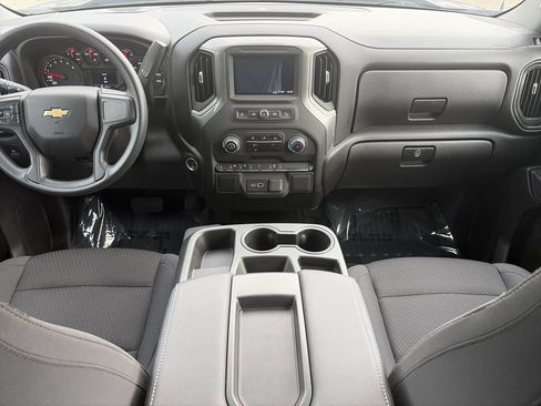 Used 2025 Chevrolet Silverado 1500 W/T AWD/4WD image 13