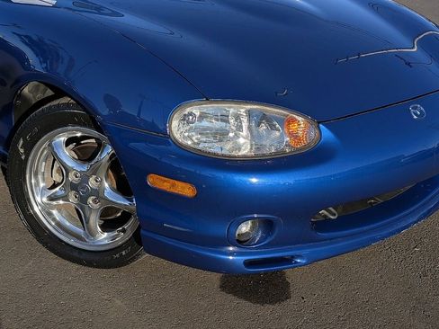 Used 1999 MAZDA MX-5 Miata image 4