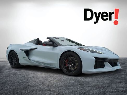 Certified 2023 Chevrolet Corvette Z06 image 1