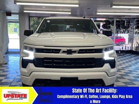 Used 2022 Chevrolet Silverado 1500 RST image 3