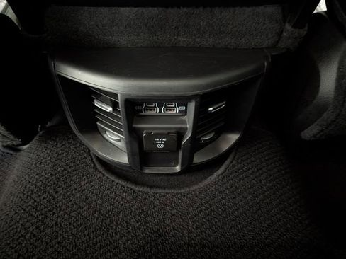 Used 2024 RAM 3500 Laramie AWD/4WD image 12