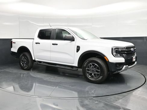 Used 2025 Ford Ranger XLT w/ FX4 Off-Road Package AWD/4WD image 3