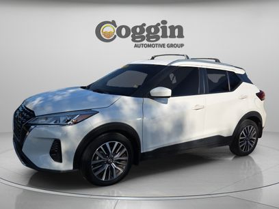 Used 2022 Nissan Kicks SV