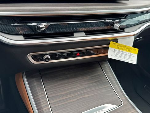 New 2026 BMW X5 xDrive40i w/ M Sport Package image 24