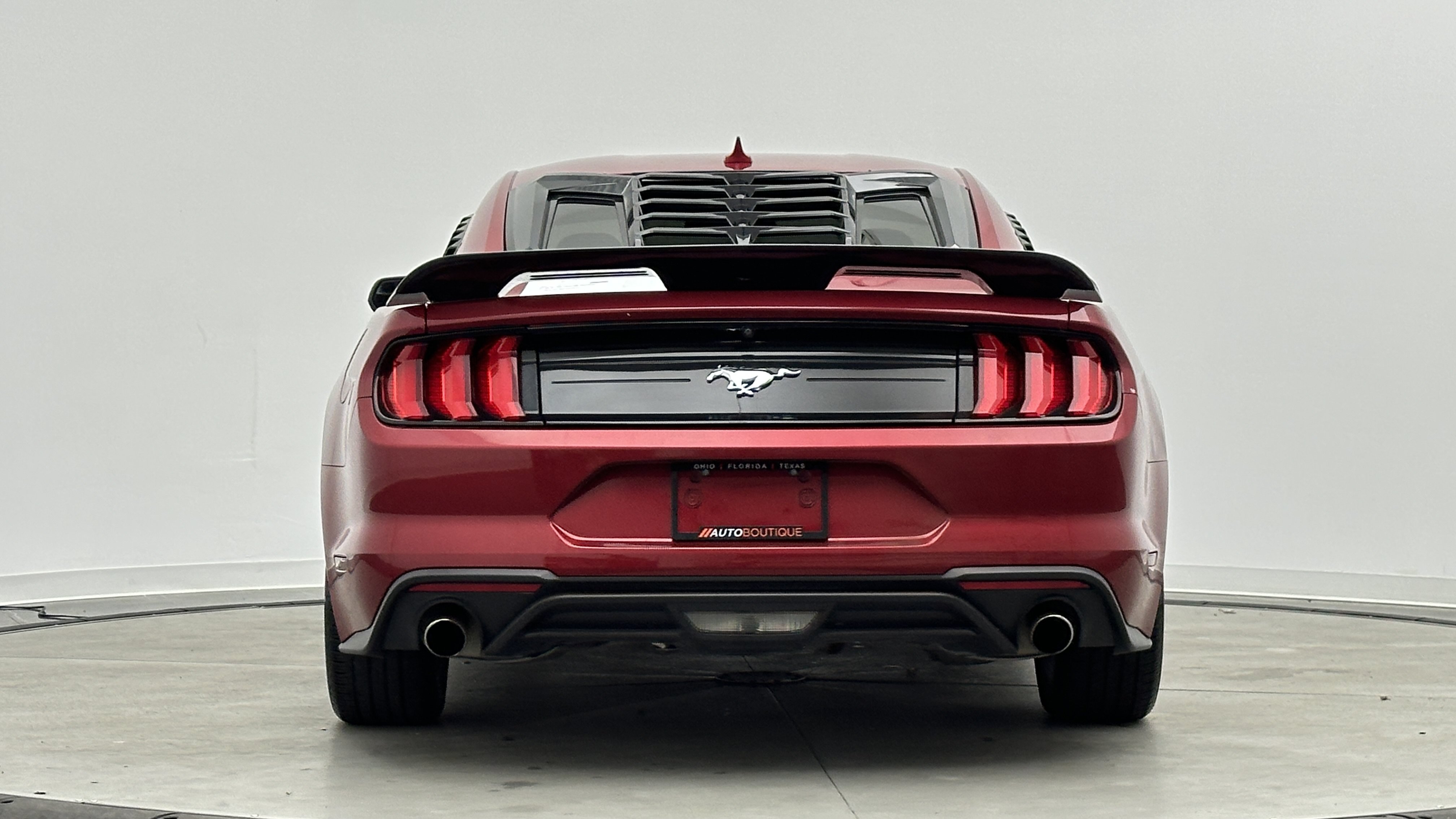 Used 2020 Ford Mustang Coupe RWD image 6