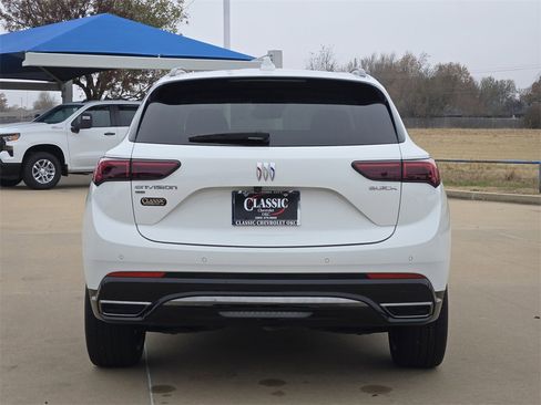 Used 2025 Buick Envision Sport Touring image 6