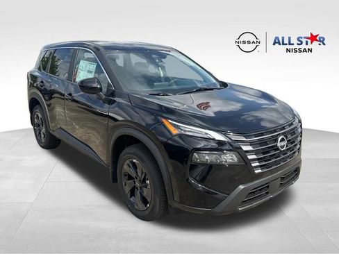New 2026 Nissan Rogue SV FWD image 1