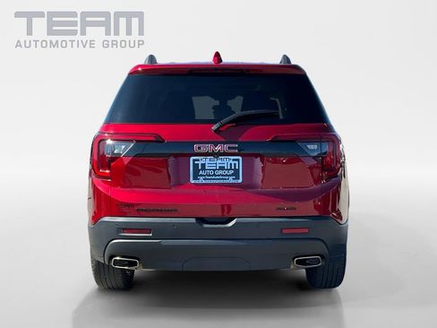 Used 2023 GMC Acadia SLE w/ Driver Convenience Package image 6